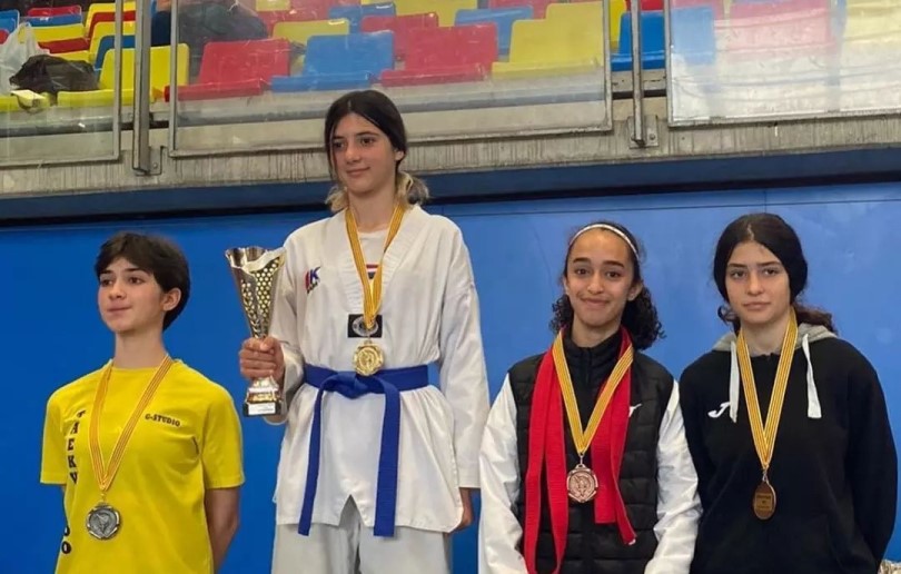 Escola Hansu Mollet Noa Alemany medalla oro Taekwondo Catalunya